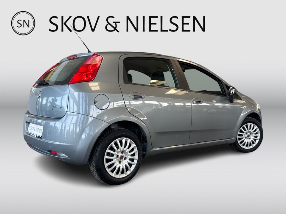 Fiat Grande Punto 1,4 Dynamic 5d