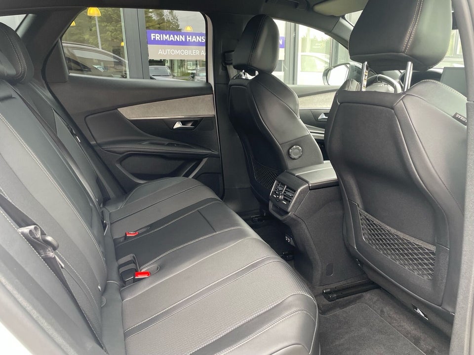 Peugeot 3008 1,6 Hybrid GT Black Pack EAT8 5d