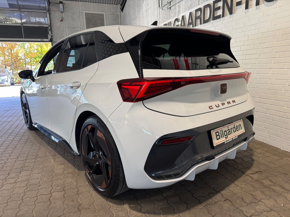 Cupra Born 58 Dinamica Pack High 5d