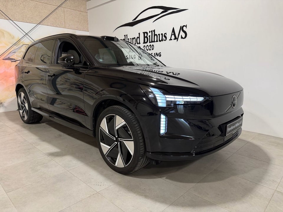 Volvo EX90 Twin Plus 7prs 5d