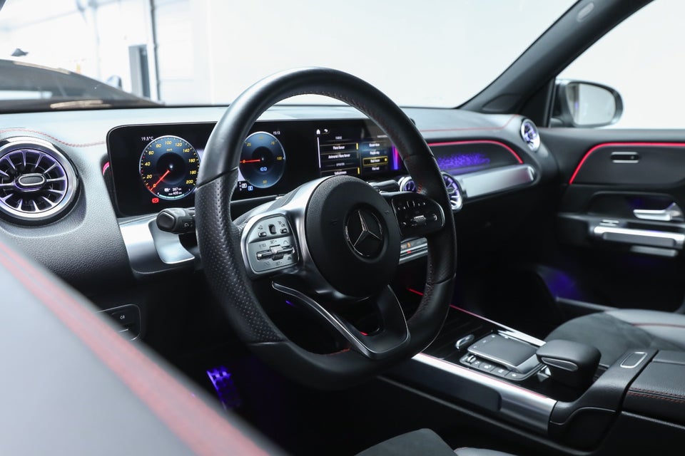 Mercedes EQB250+ AMG Line 5d