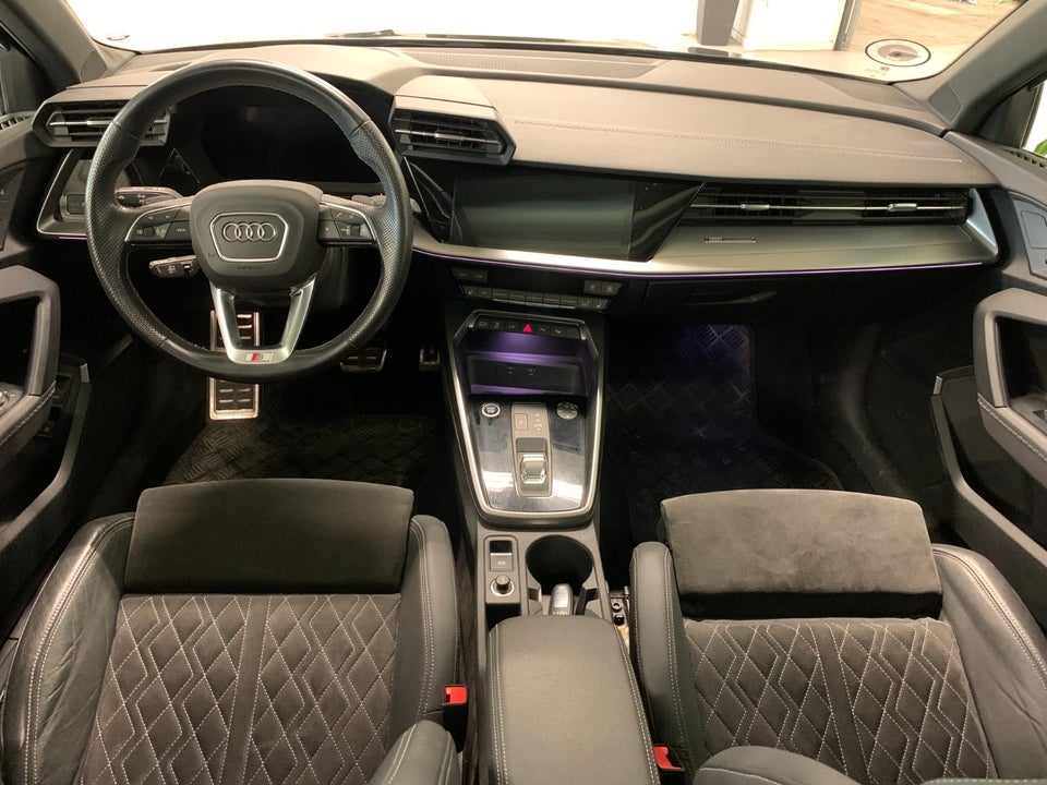 Audi A3 40 TFSi e S-line Sportback S-tr. 5d