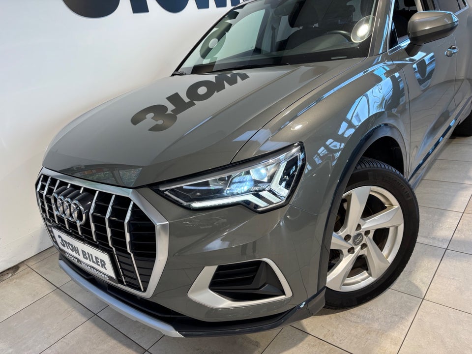 Audi Q3 35 TDi Advanced S-tr. 5d