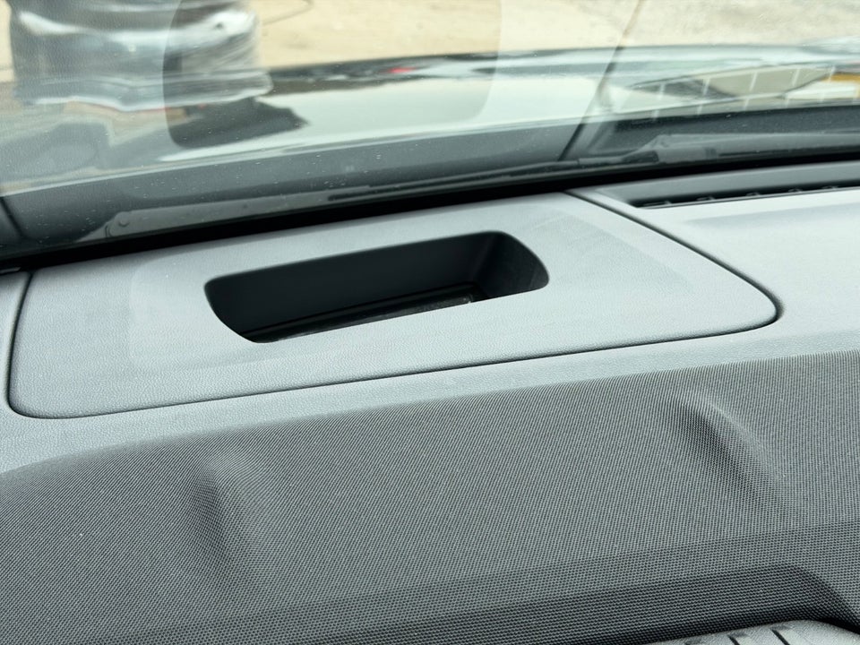 Ford Capri 77 Select Extended Range 5d