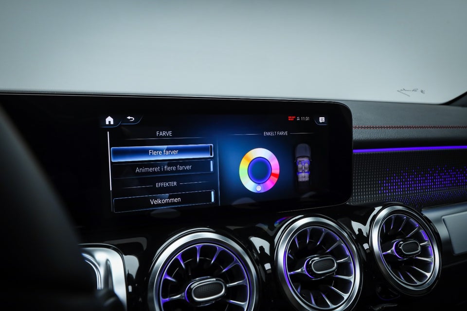 Mercedes EQB300 AMG Line 4Matic 5d