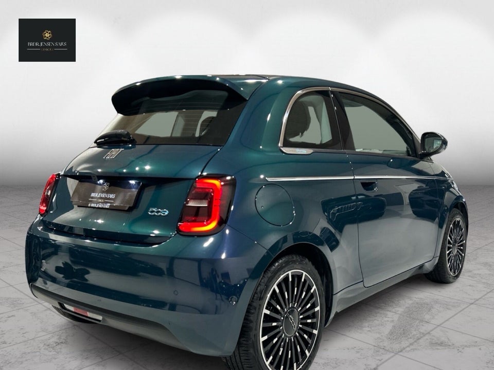 Fiat 500e 42 la Prima by Bocelli 3d