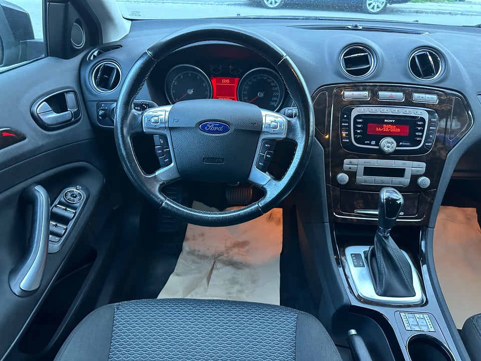 Ford Mondeo 2,3 Ghia stc. aut. 5d