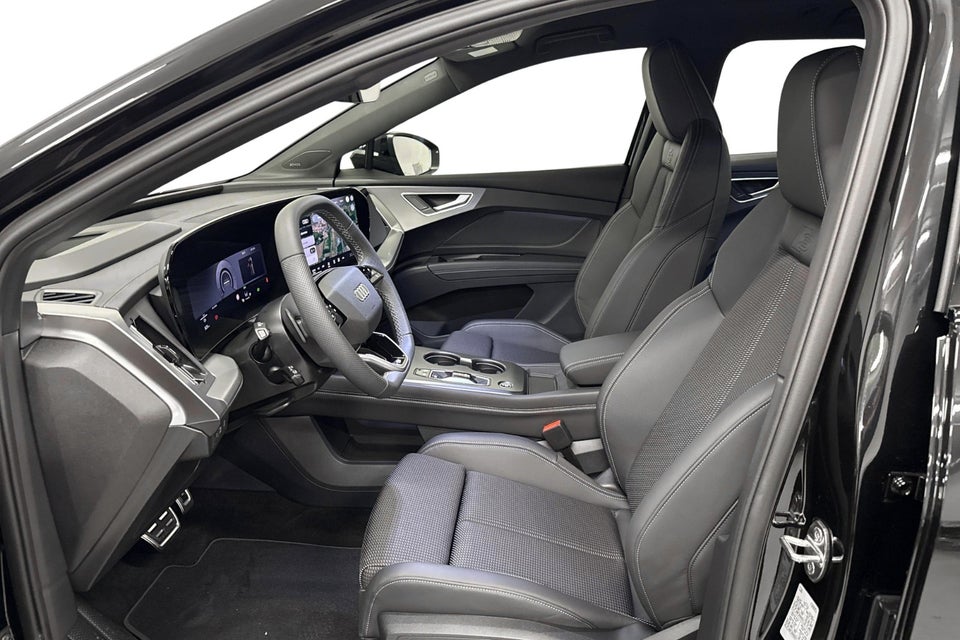 Audi Q4 e-tron performance 5d