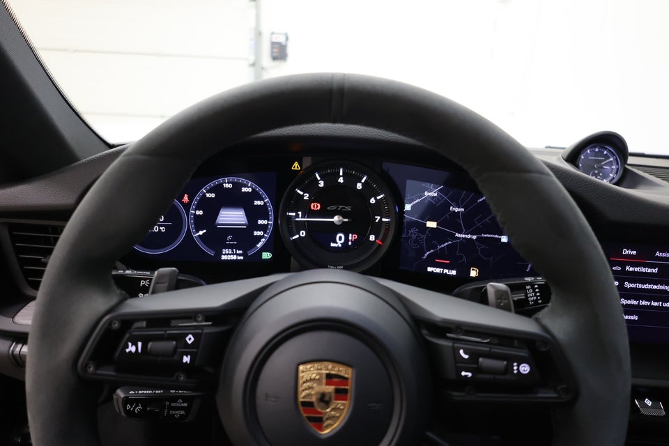 Porsche 911 Carrera 4 GTS 3,0 Coupé PDK 2d