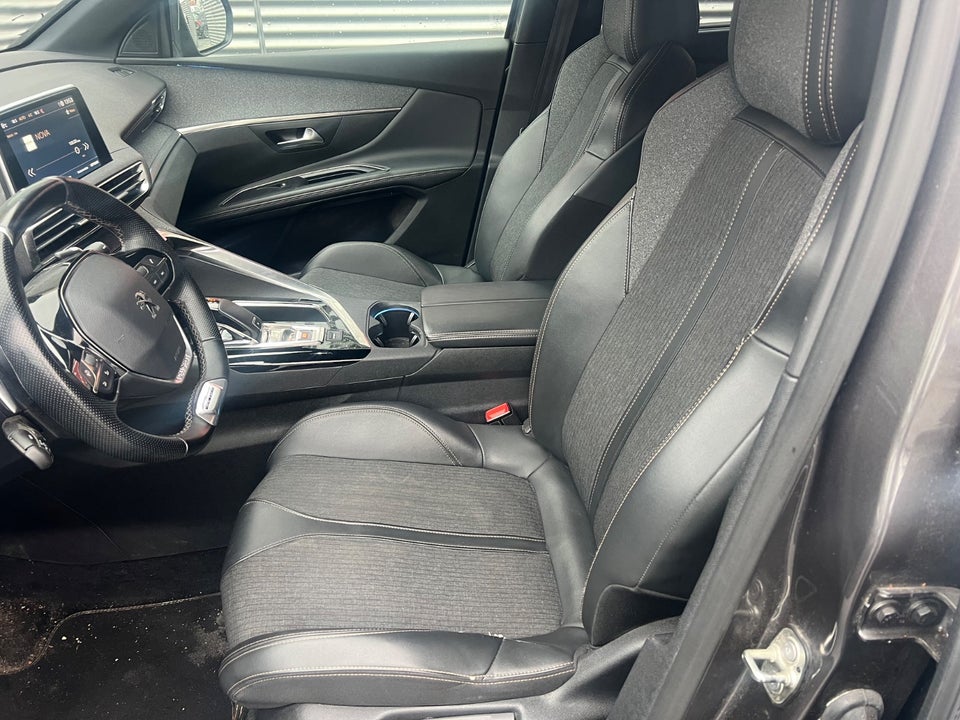 Peugeot 5008 1,5 BlueHDi 130 GT EAT8 7prs 5d