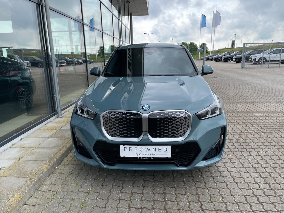 BMW iX1 eDrive20 M-Sport Premium 5d