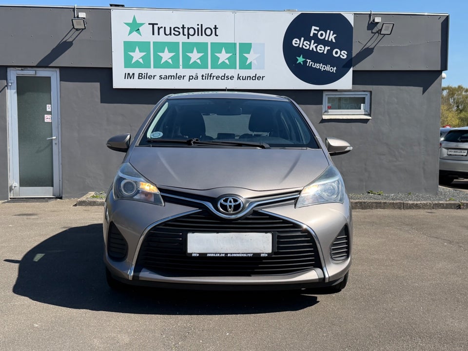 Toyota Yaris 1,3 VVT-i Lounge Edition 5d