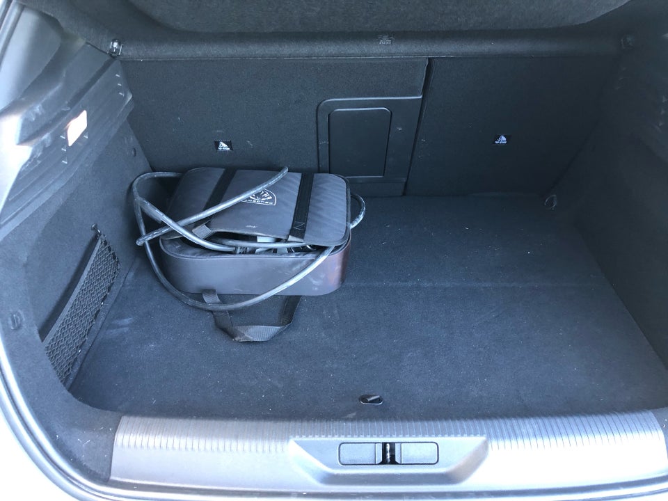 Peugeot e-308 54 First Edition 5d