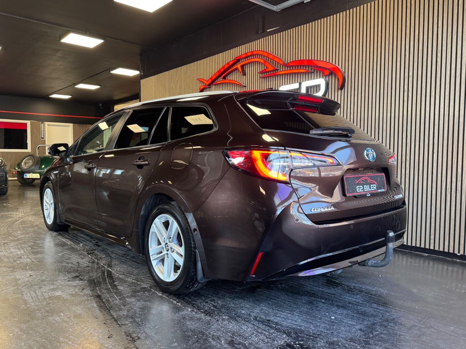 Toyota Corolla 1,8 Hybrid H3 Smart Touring Sports MDS 5d