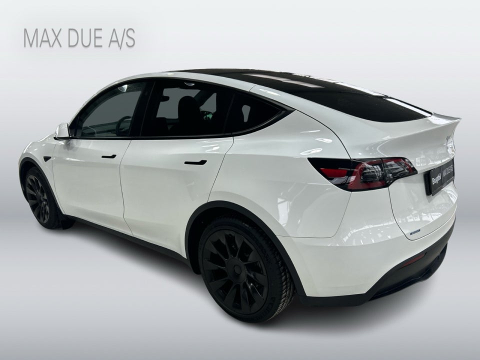 Tesla Model Y RWD 5d