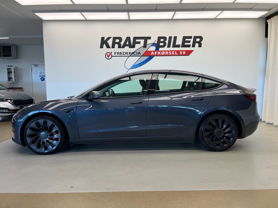 Tesla Model 3 Performance AWD 4d