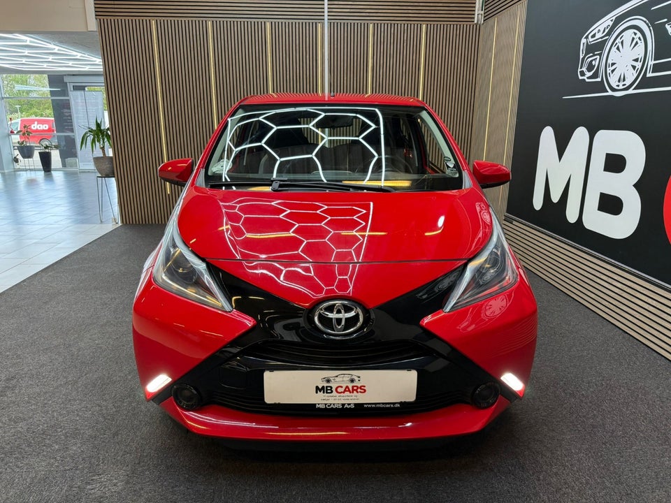 Toyota Aygo 1,0 VVT-i x-touch 5d