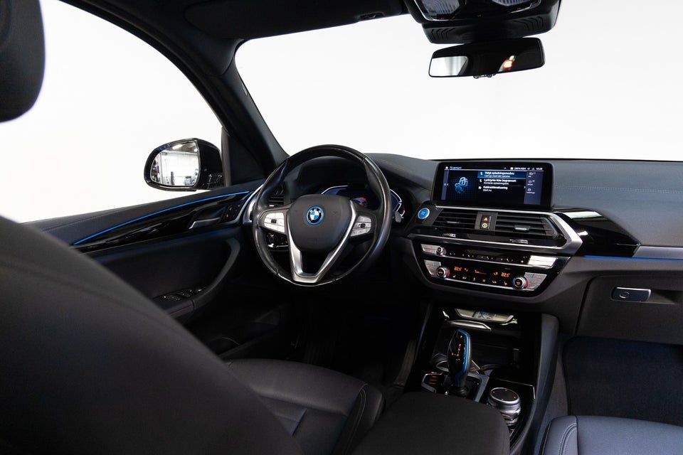 BMW iX3 Inspiring 5d