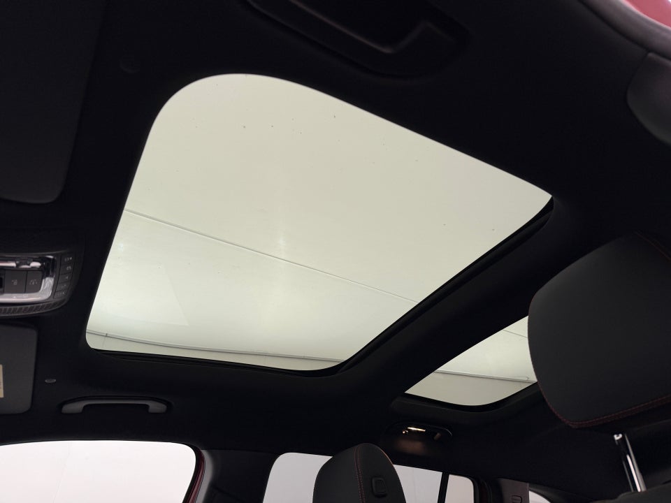 Mercedes EQB300 AMG Line 4Matic 7prs 5d