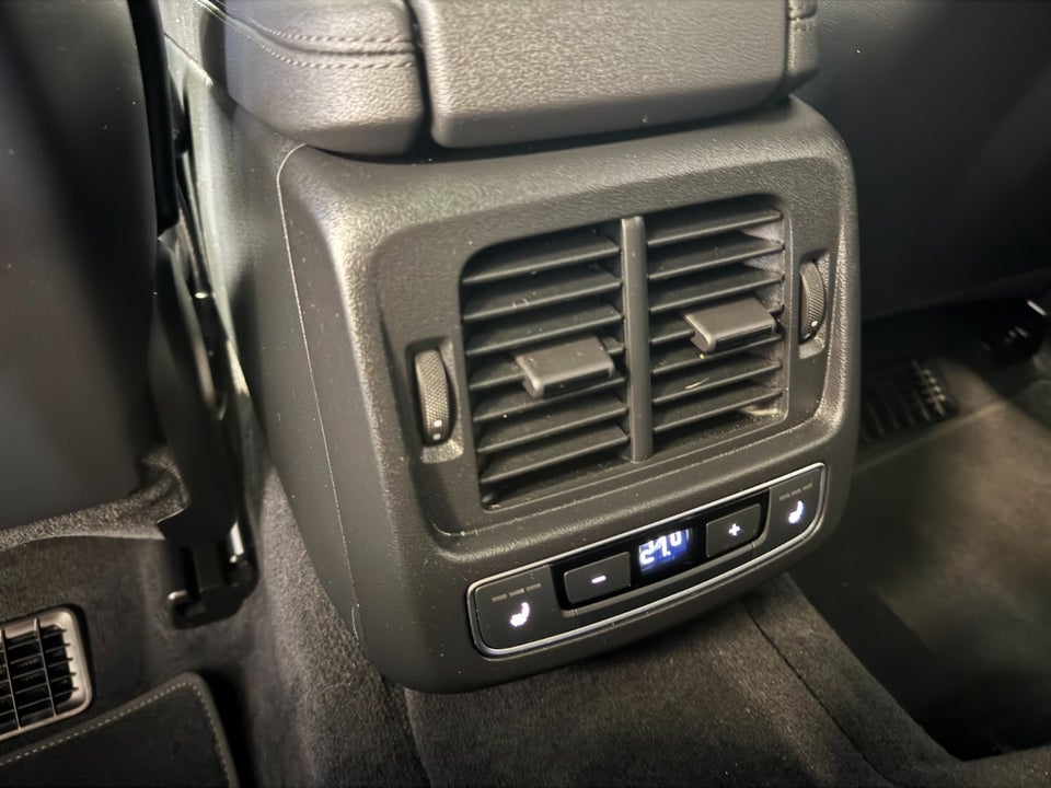 Audi e-tron GT quattro 4d