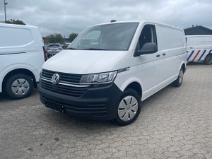 VW Transporter, modelår 2021, 101,000 km