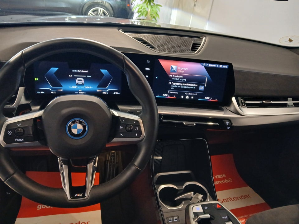 BMW iX2 eDrive20 M-Sport Premium 5d