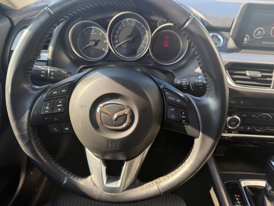 Mazda 6 2,2 SkyActiv-D 150 Core stc. aut. 5d
