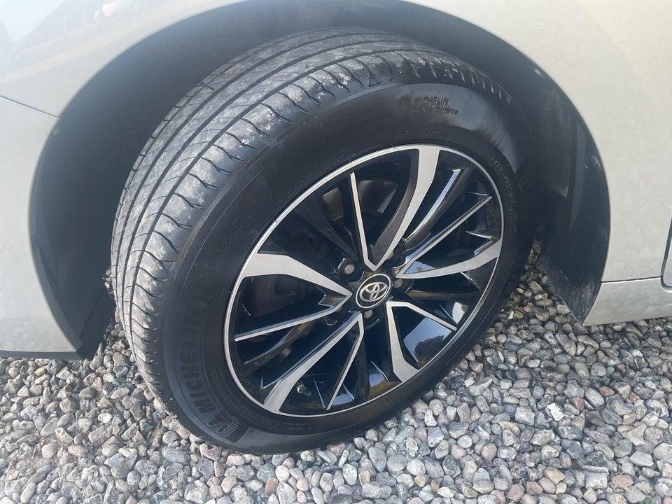 Toyota Verso 1,8 VVT-i T2 Premium 7prs 5d