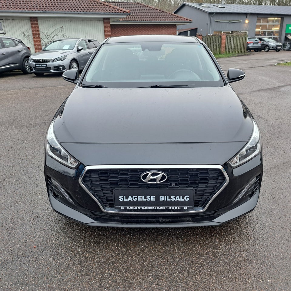 Hyundai i30 1,0 T-GDi Life Komfort 5d