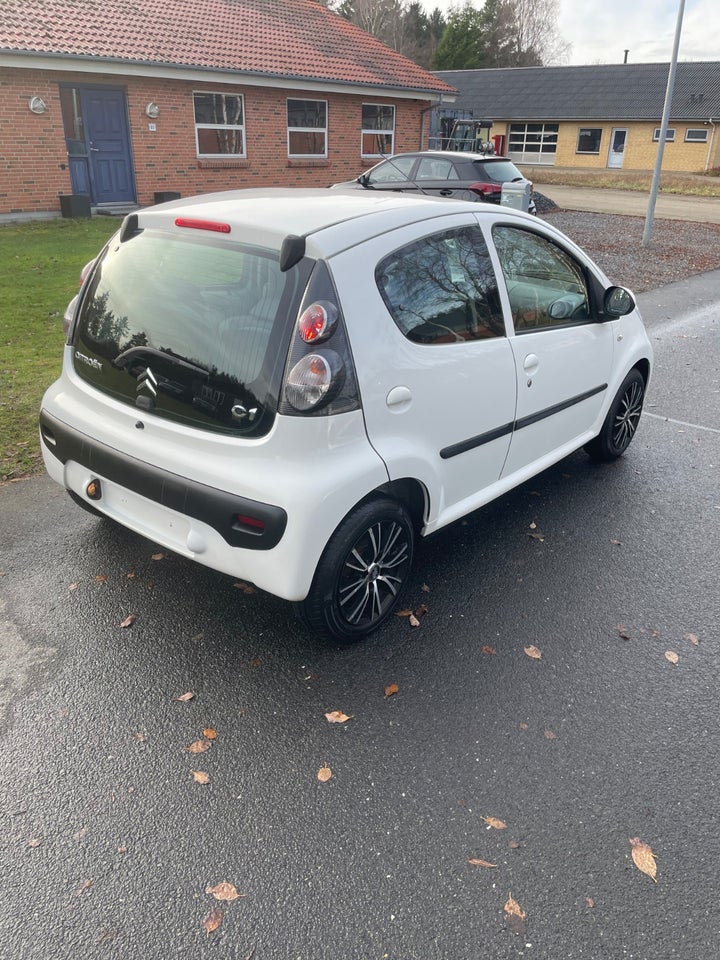 Citroën C1 1,0i Attraction 5d