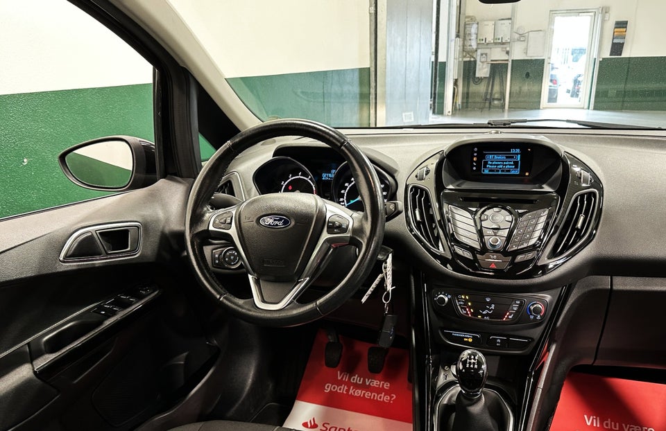 Ford B-MAX 1,0 SCTi 100 Titanium 5d