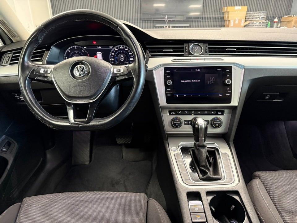 VW Passat 2,0 TDi 150 Business Variant DSG 5d