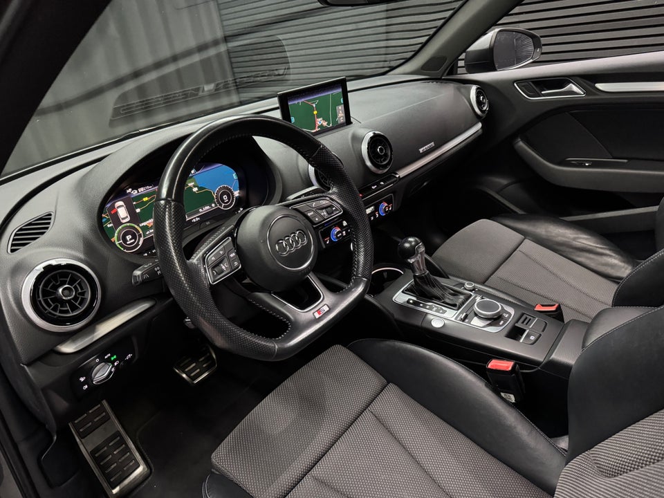 Audi A3 1,4 e-tron S-line Sportback S-tr. 5d