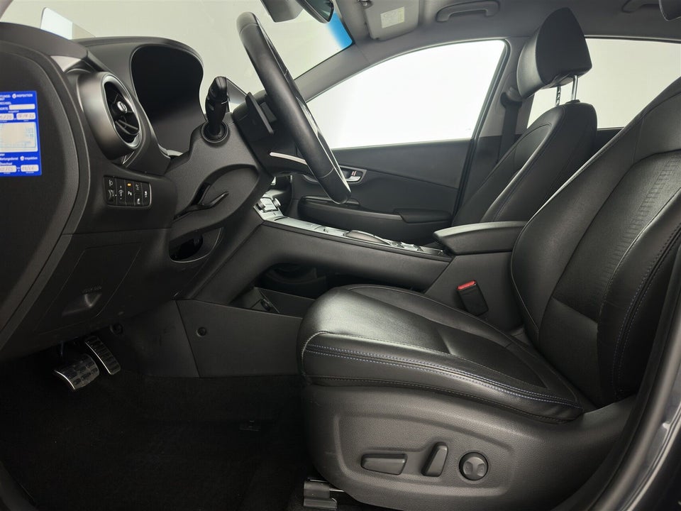 Hyundai Kona 64 EV Ultimate 5d