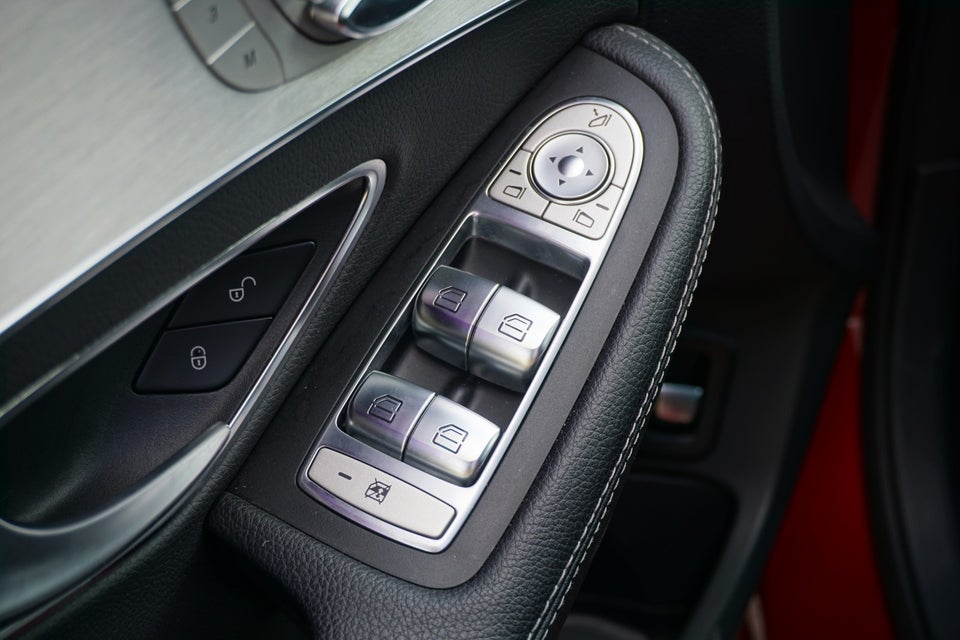 Mercedes C220 d 2,0 AMG Line stc. aut. 4Matic 5d