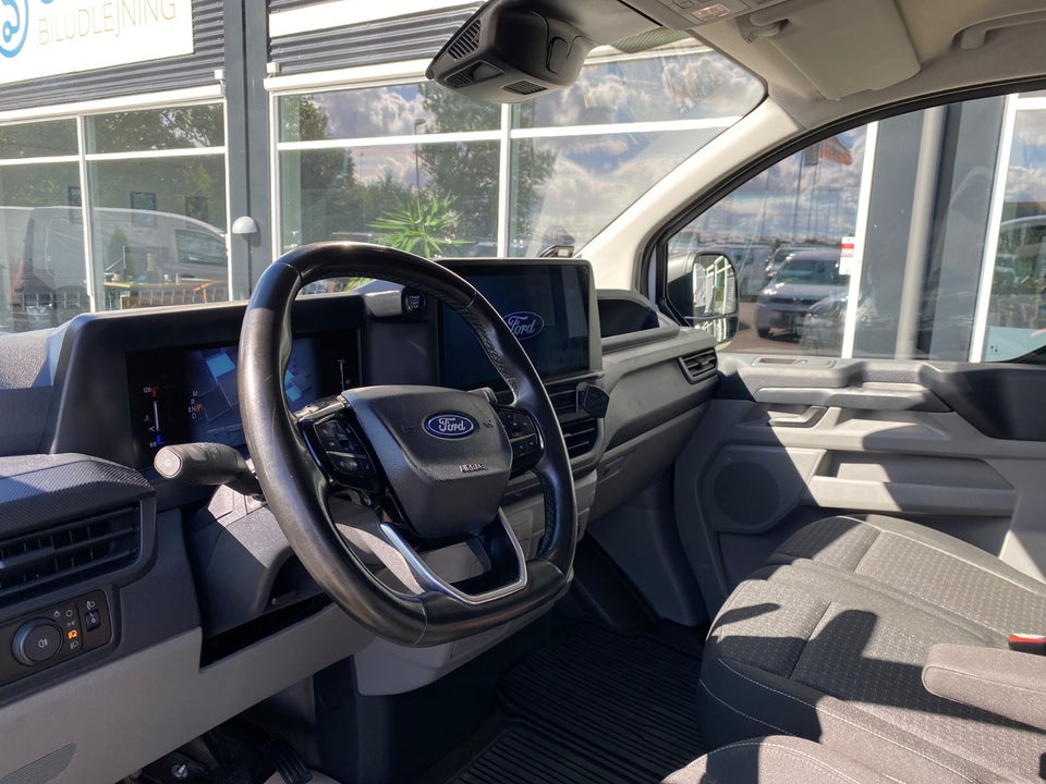 Ford Transit Custom 300 L2 2,0 EcoBlue Trend aut.