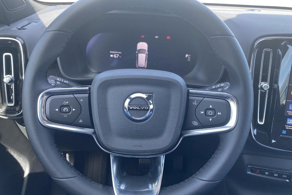 Volvo XC40 P6 ReCharge Core 5d