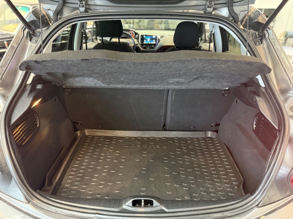 Peugeot 208 1,6 BlueHDi 100 Allure Sky 5d