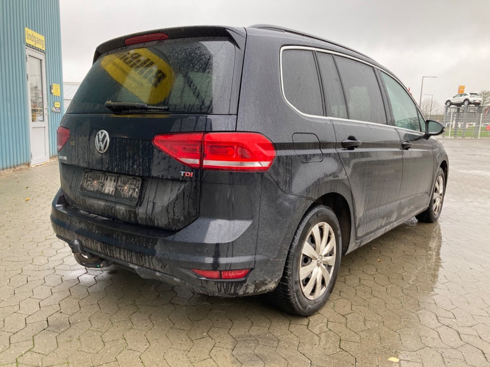 VW Touran 1,6 TDi 115 Comfortline 7prs 5d