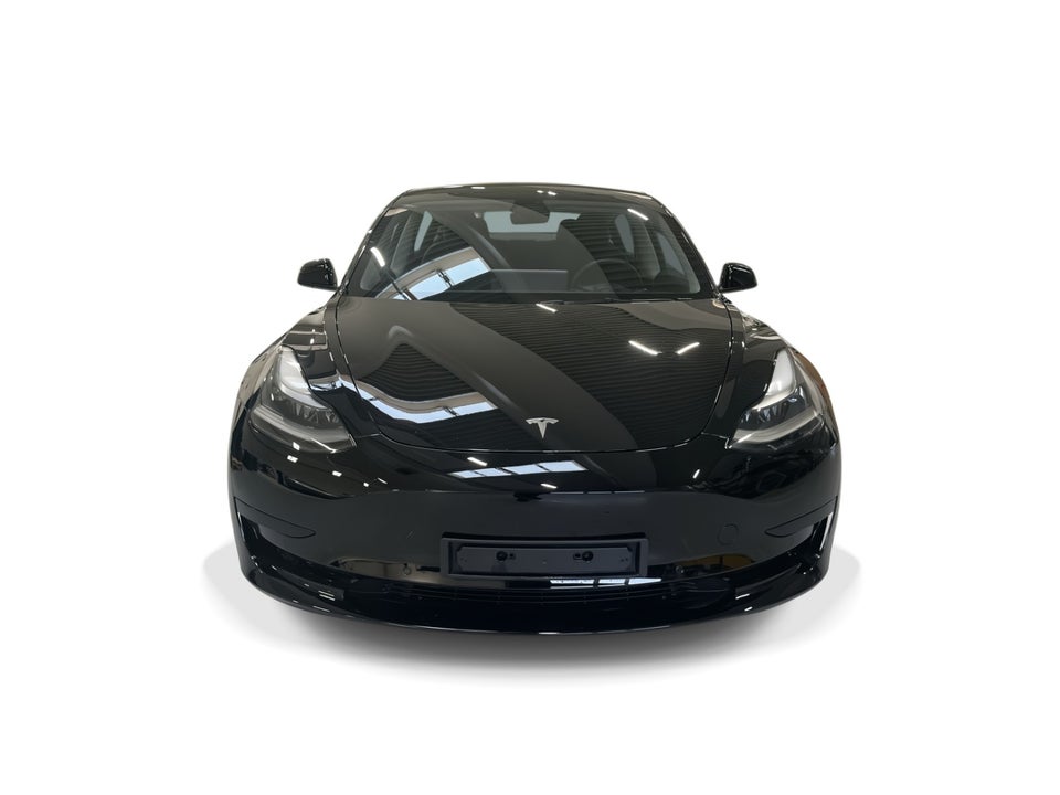 Tesla Model 3 Standard Range+ RWD 4d
