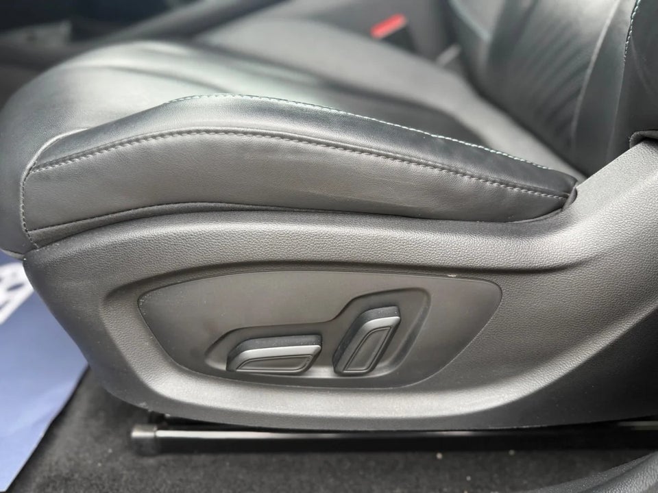 MG MG5 61 Luxury 5d