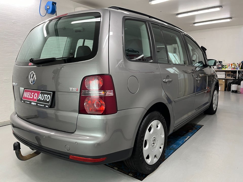 VW Touran 1,4 TSi 140 Trendline 5d