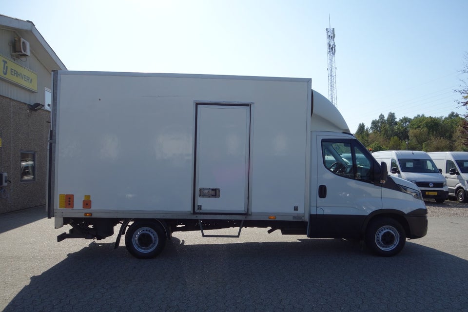 Iveco Daily 3,0 35S17 Alukasse m/lift AG8 2d