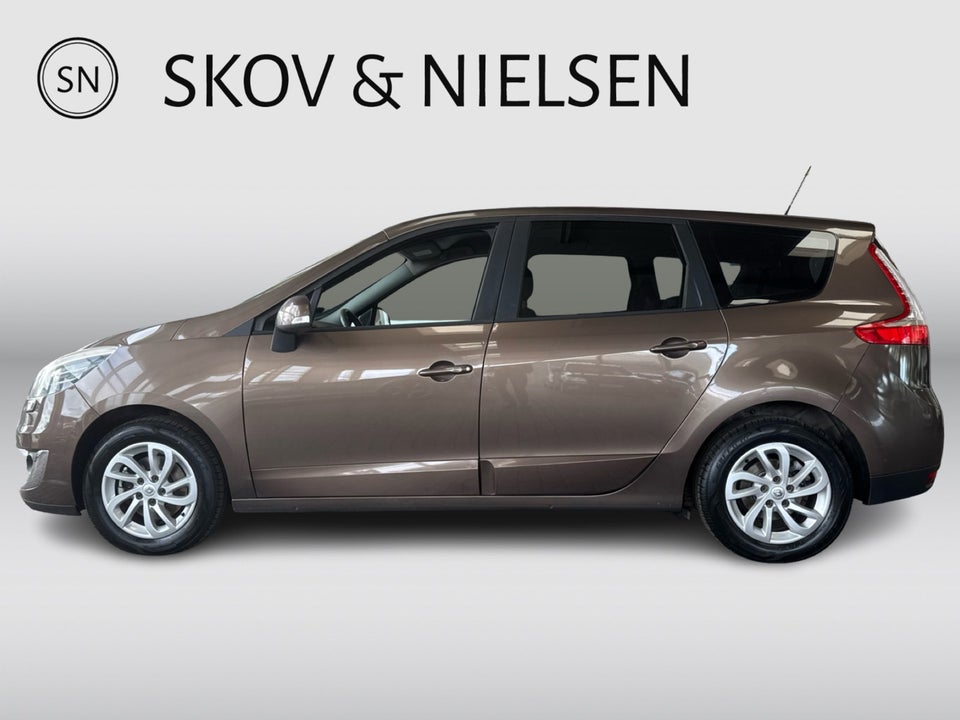 Renault Grand Scenic III 1,6 dCi 130 Expression 7prs 5d