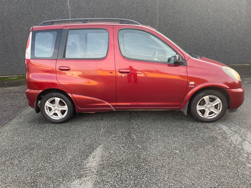 Toyota Yaris Verso 1,3 Luna 5d