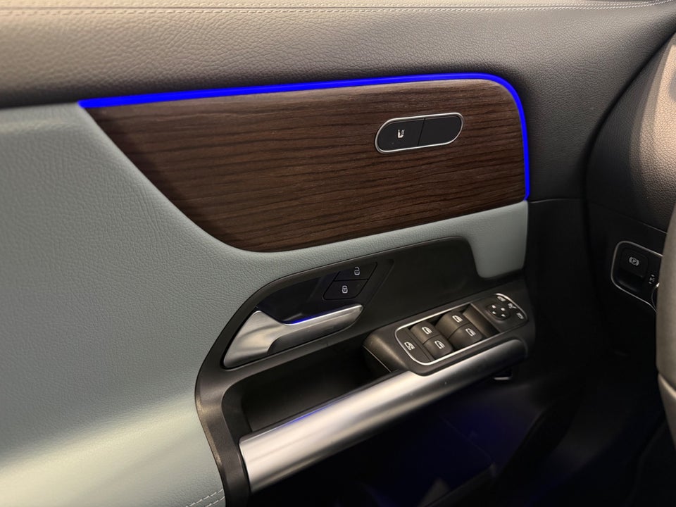 Mercedes EQA250+ Progressive 5d