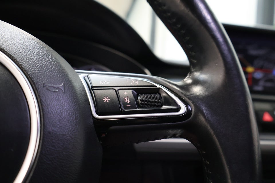 Audi A6 3,0 TDi 218 S-line Avant S-tr. 5d