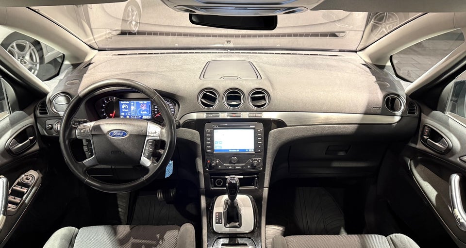 Ford S-MAX 2,0 SCTi 203 Titanium aut. 7prs 5d