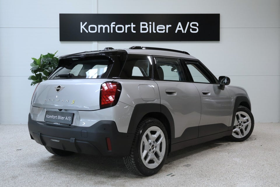 MINI Aceman SE Essential Trim XS 5d