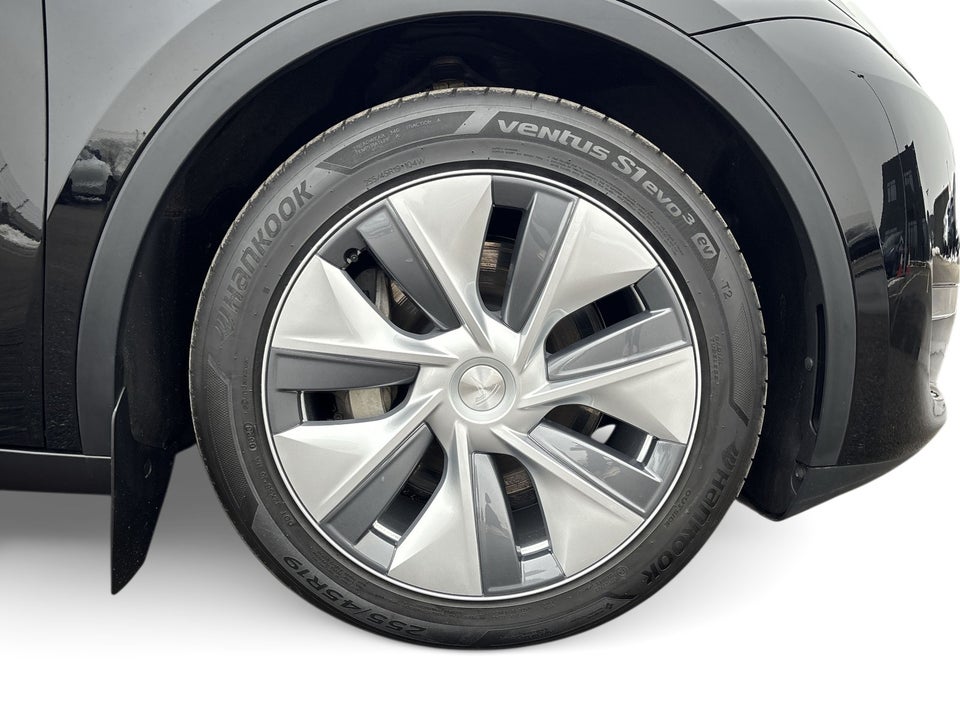 Tesla Model Y Long Range AWD 5d